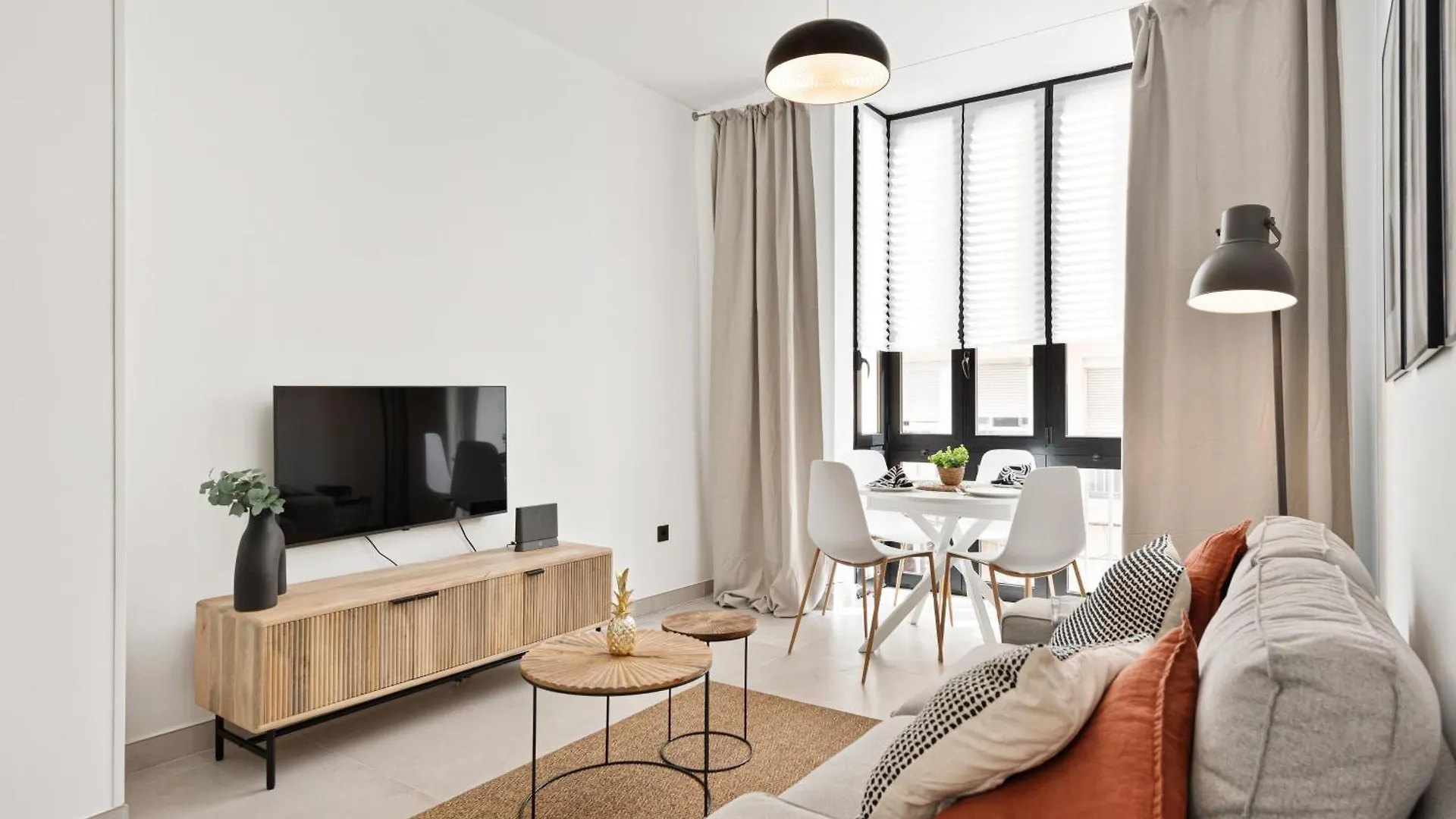 Pena Family By Del Parque Flats Apartment Malaga 0*,  Spain