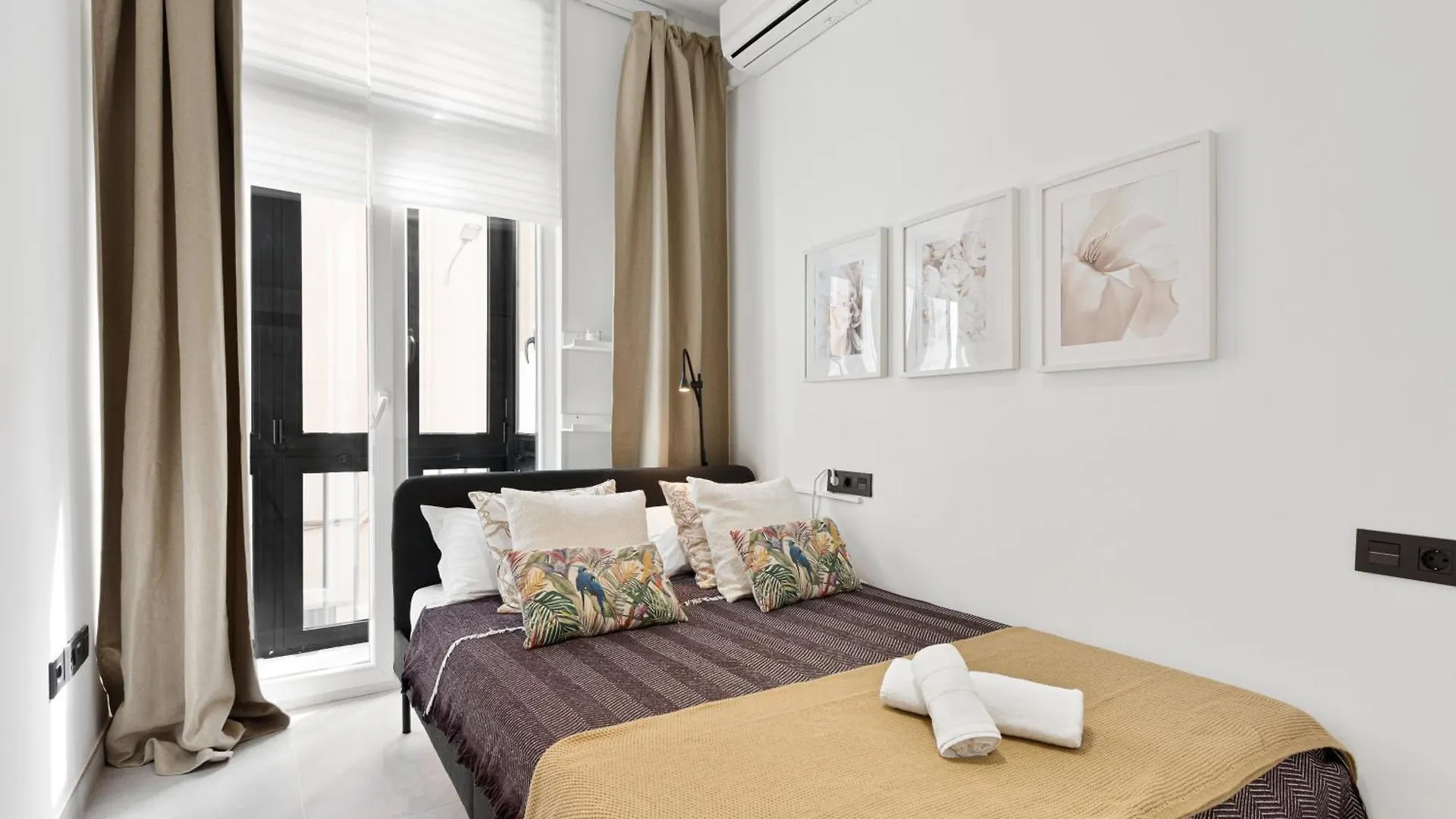 Pena Family By Del Parque Flats Apartment Malaga